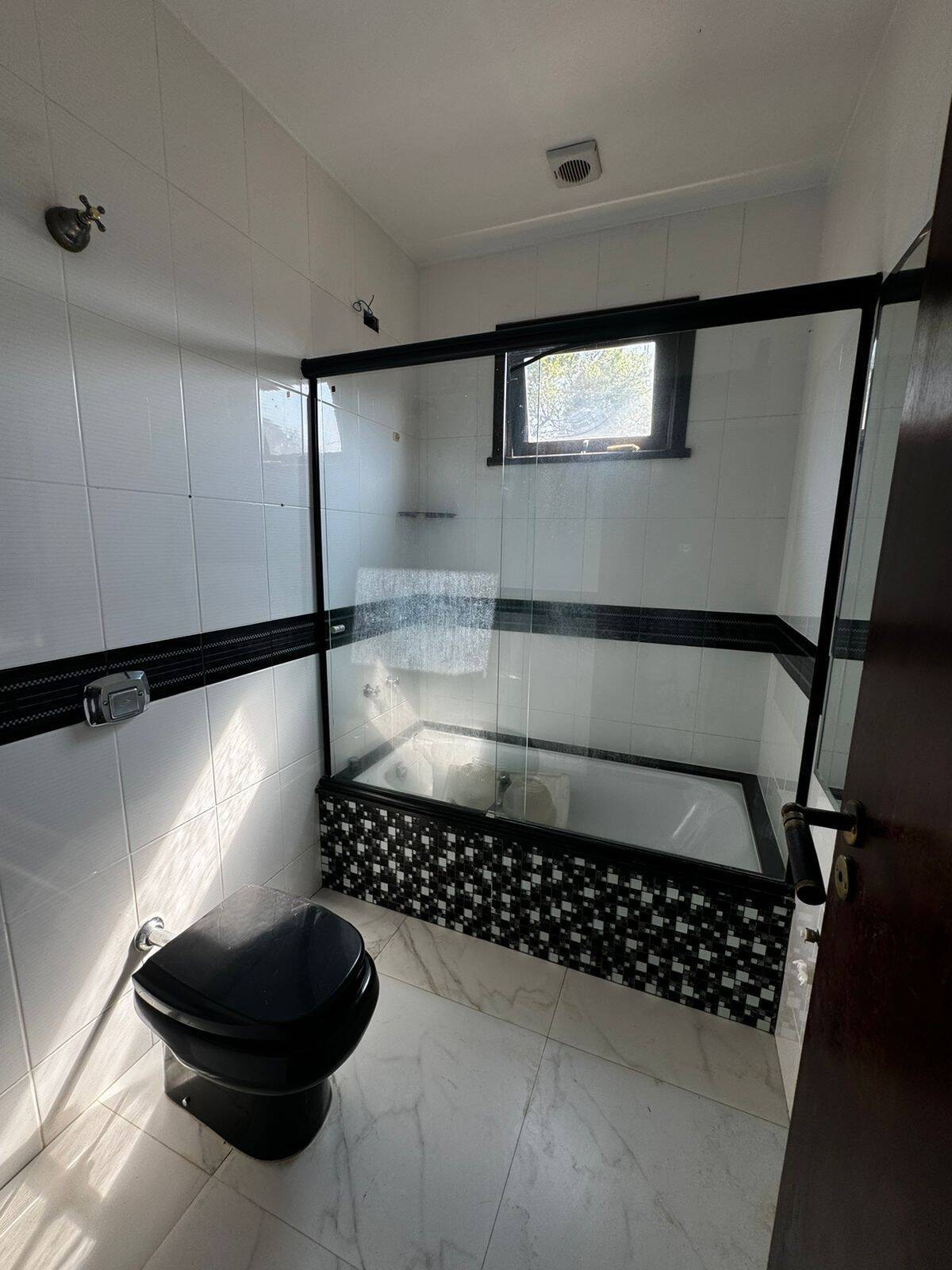 Casa, 4 quartos, 280 m² - Foto 20