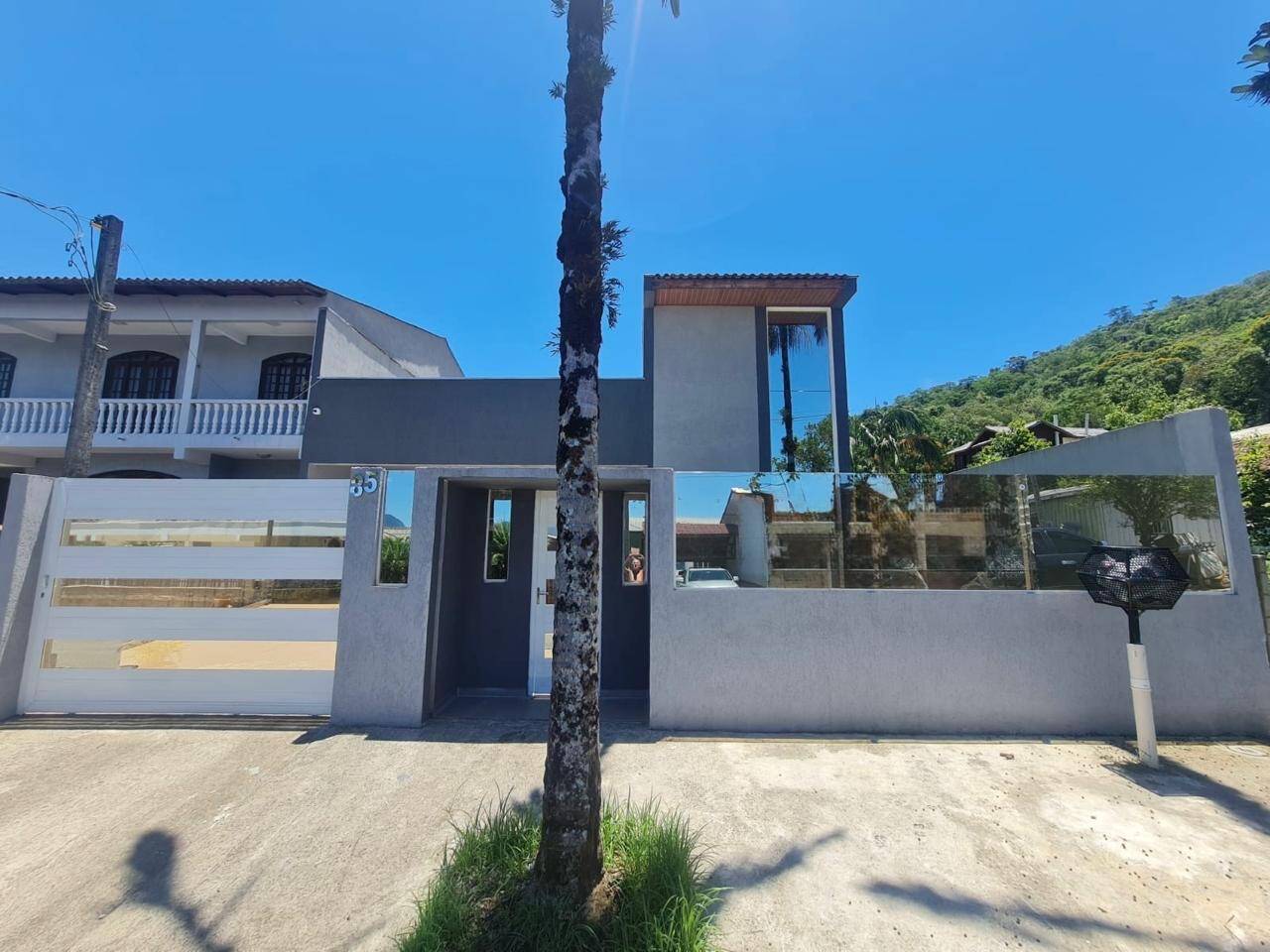 Casa, 3 quartos, 250 m² - Foto 1