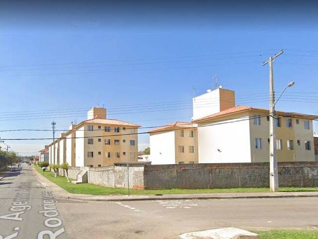 #1040 - Apartamento para Venda em Curitiba - PR - 2