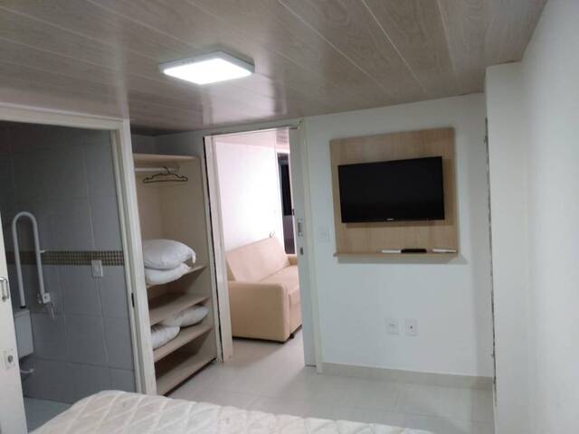 #1048 - Apartamento para Venda em Curitiba - PR - 2
