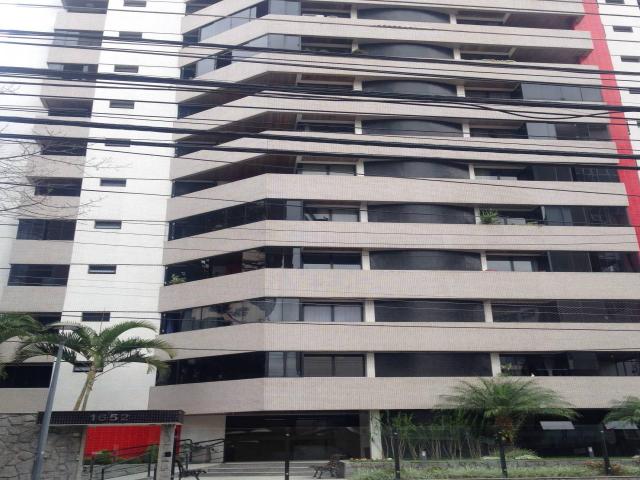 #1529 - Apartamento para Venda em Curitiba - PR - 1
