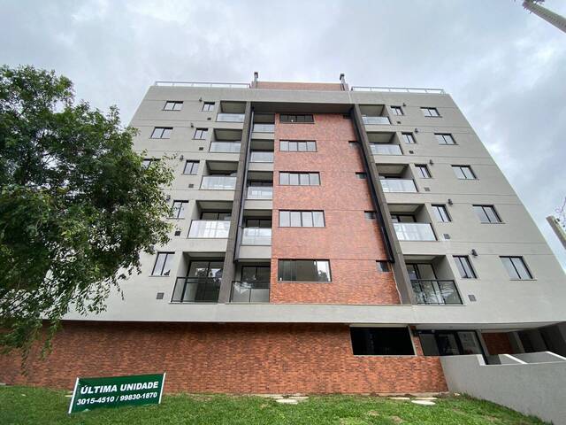 #1630 - Apartamento para Venda em Curitiba - PR