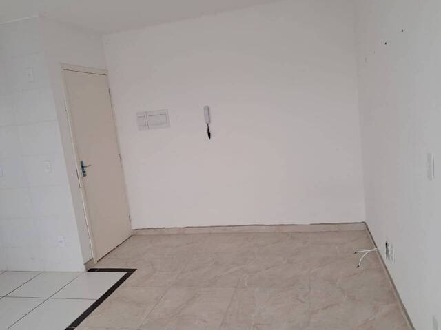 Apartamento para Locação em Campo Largo - 5