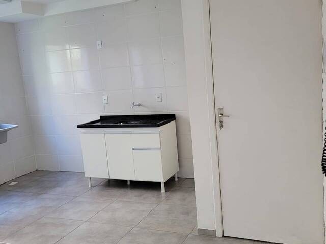 #A39_24 - Apartamento para Venda em Campo Largo - PR - 3