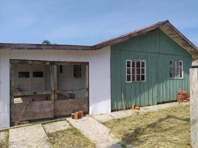 Venda em Solimar - Matinhos