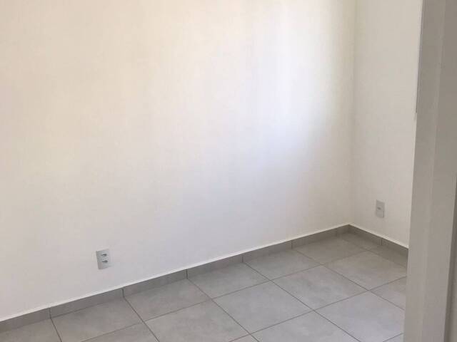 #A0009_25 - Apartamento para Venda em Araucária - PR - 3