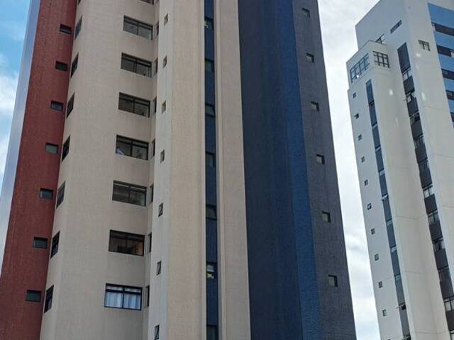 #1956 - Apartamento para Venda em Curitiba - PR - 2