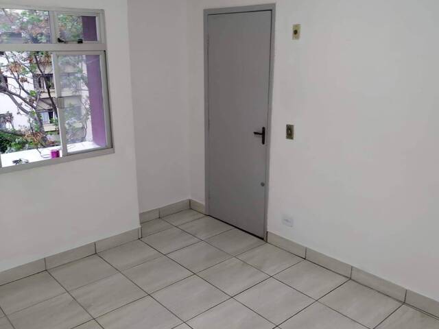 #A0048_25 - Apartamento para Venda em Curitiba - PR - 3