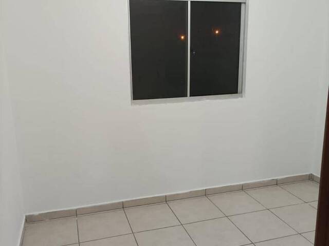 #2167 - Apartamento para Venda em São José dos Pinhais - PR - 3