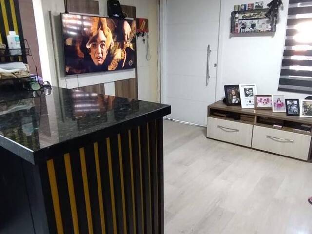 #2237 - Apartamento para Venda em Curitiba - PR - 1