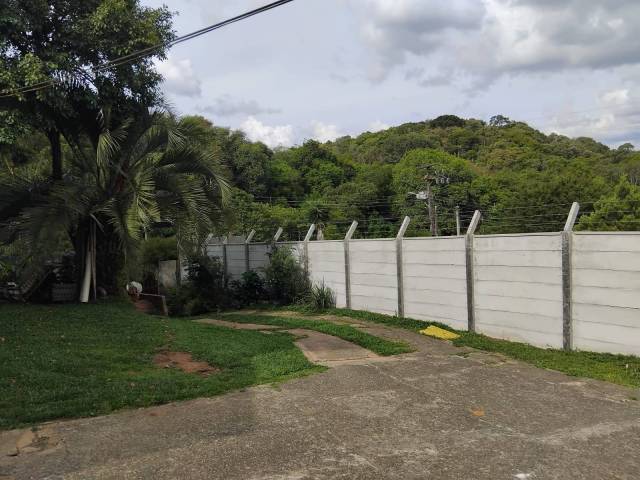 Terreno para Venda em Curitiba - 5