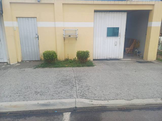 #2279 - Casa para Venda em Pinhais - PR - 2