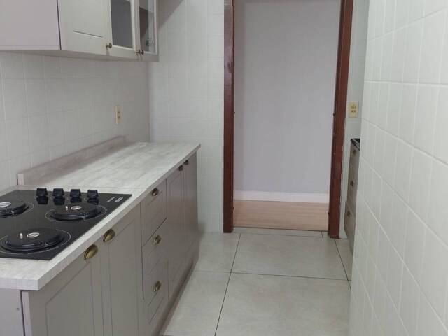 Apartamento para Venda em São José dos Pinhais - 3