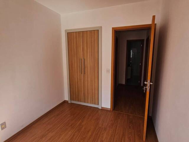 Apartamento para Venda em Curitiba - 5