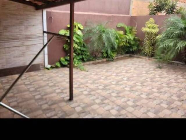 #2371 - Casa para Venda em Curitiba - PR - 2