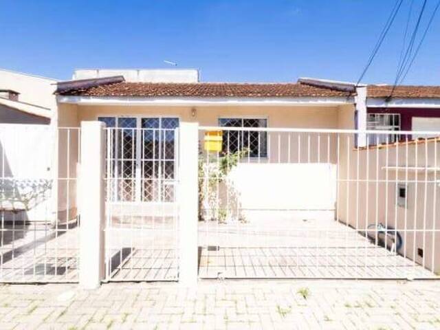 #2404 - Casa para Venda em Curitiba - PR - 1