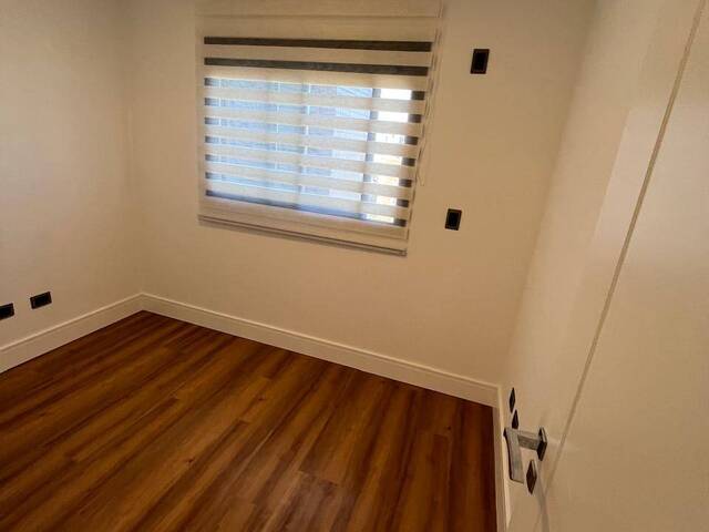 #2411 - Apartamento para Venda em Curitiba - PR - 3