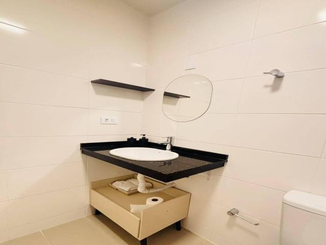 #2412 - Apartamento para Venda em Curitiba - PR - 2