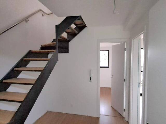 #2413 - Apartamento para Venda em Curitiba - PR - 2