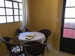 Sobrado para Venda em Curitiba - 4