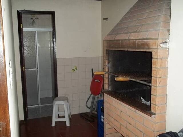 Sobrado para Venda em Curitiba - 4