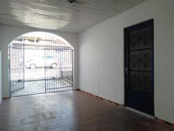 Casa para Venda em Curitiba - 4